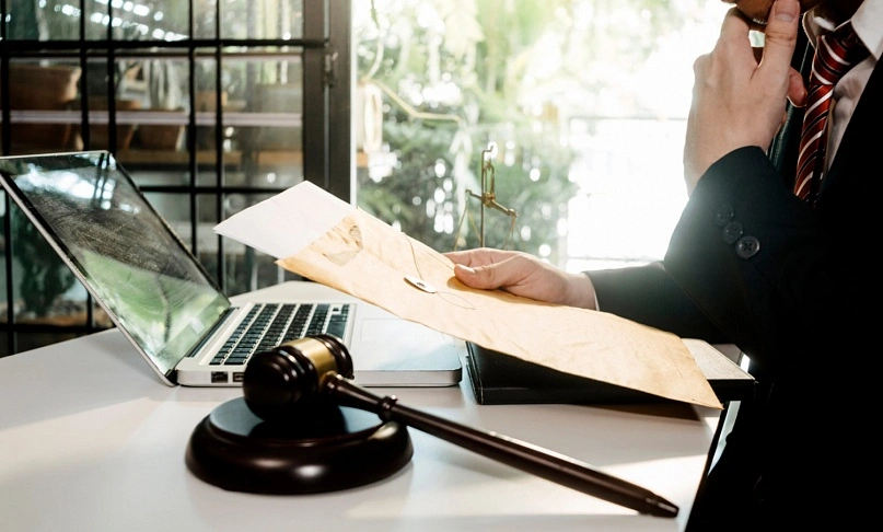 Business Law Attorney